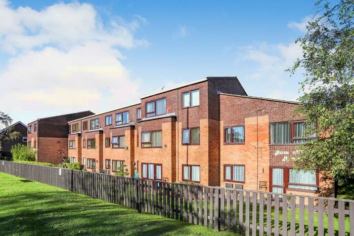 1 Bedroom Retirement Property To Rent In Homecliffe House, Lymington Road, Highcliffe, Dorset., BH23