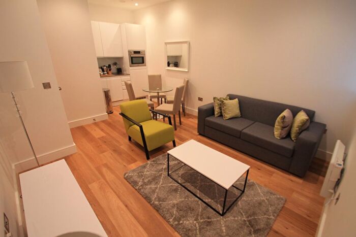 1 Bedroom Flat To Rent In Park Street West, Luton, LU1