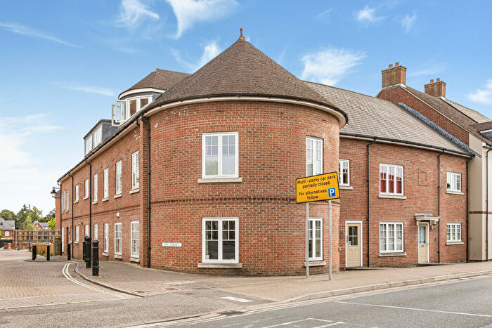 2 Bedroom Apartment For Sale In Vineyard, Abingdon, OX14