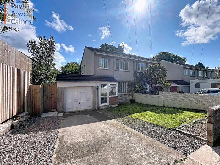 3 Bedroom Semi-Detached House For Sale In Llangeinor Road, Brynmenyn, CF32