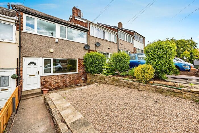 3 Bedroom Terraced House For Sale In Victoria Avenue, Brighouse, HD6