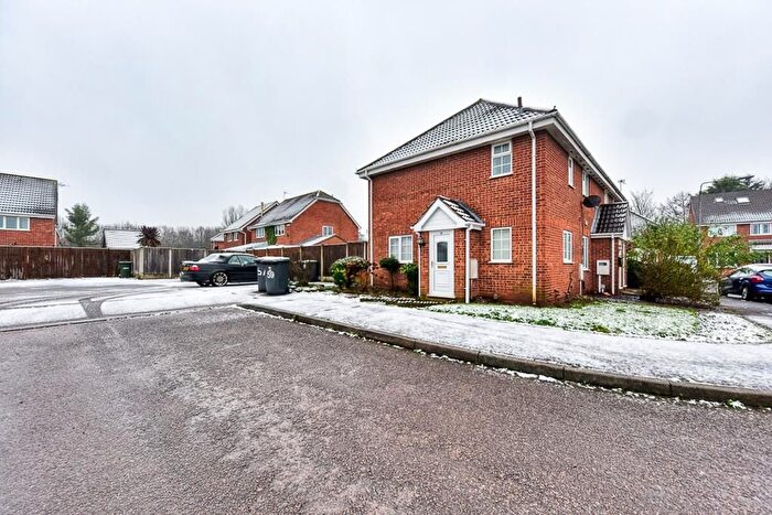 Property To Rent In Kingsley Drive, Netherfield, Nottingham, NG4