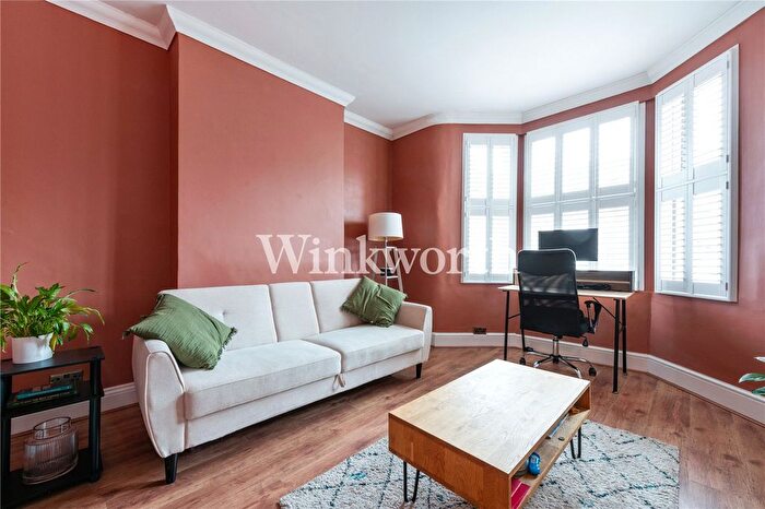 2 Bedroom Flat To Rent In Westbury Avenue, London, N22