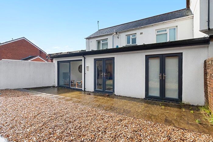 1 Bedroom Semi-Detached House To Rent In King Edward Street, St Davids, Exeter, EX4