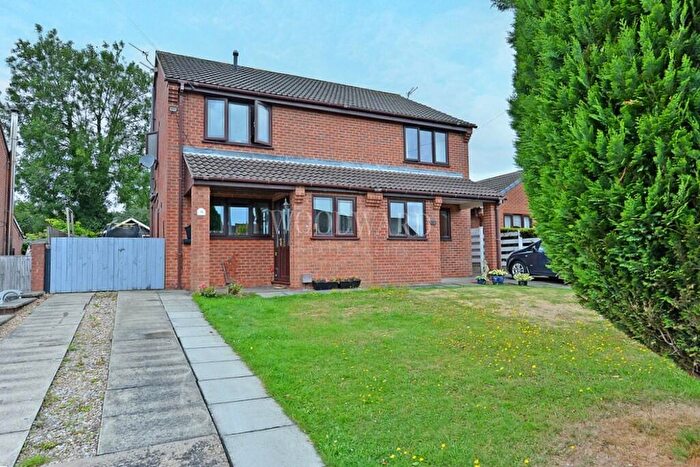 3 Bedroom Semi-Detached House For Sale In Brookfield Close, Codnor, DE5