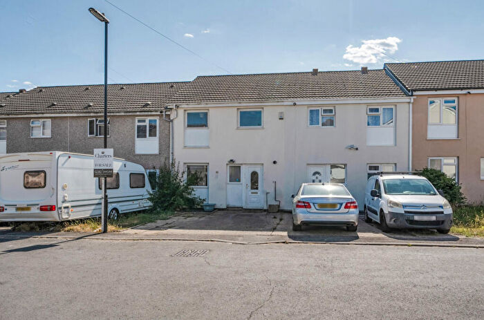 3 Bedroom Terraced House For Sale In Dunbar Close, Lordshill, Southampton, Hampshire, SO16