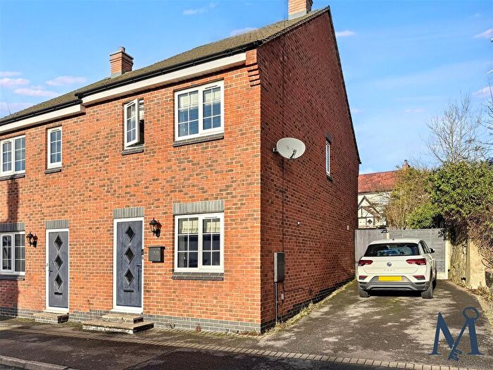 2 Bedroom Semi-Detached House For Sale In Dennis Street, Hugglescote, Coalville, LE67