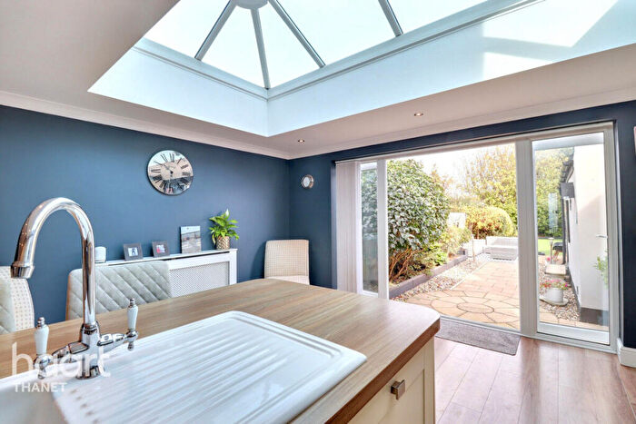 4 Bedroom Semi Detached House For Sale In Westfield Road, Margate, CT9