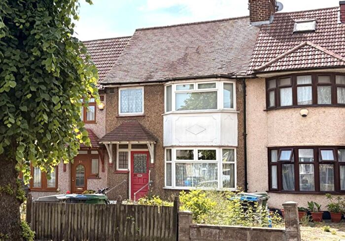 3 Bedroom Terraced House For Sale In Park View, Wembley, Middlesex, HA9