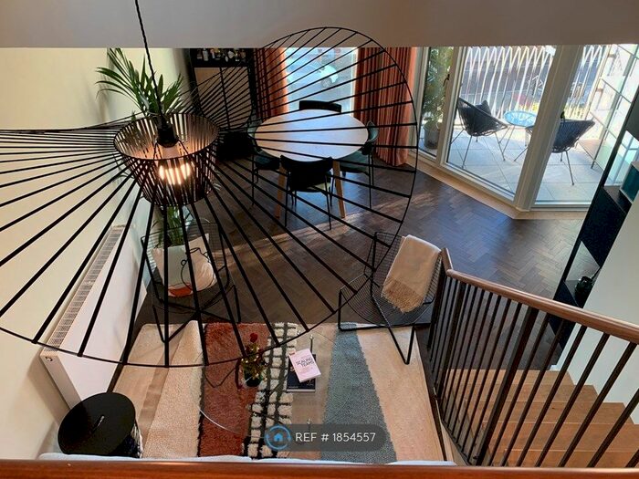 1 Bedroom Flat To Rent In Agar Place, London, NW1