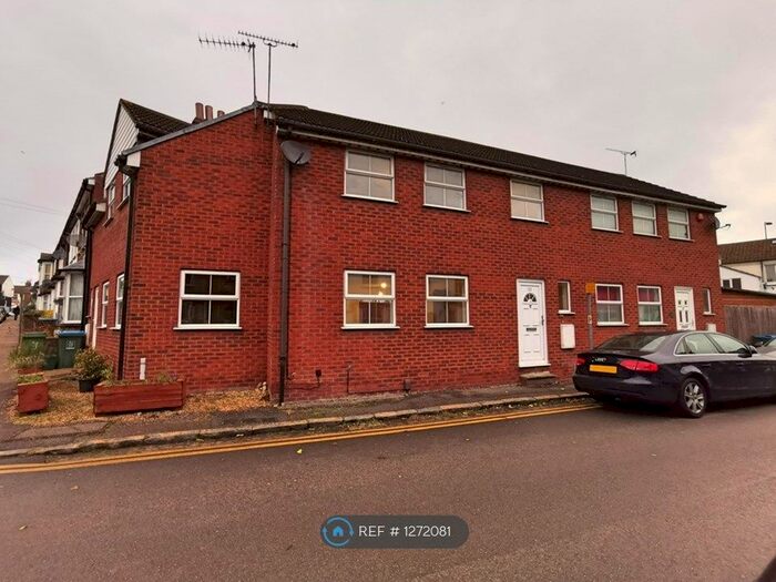 2 Bedroom Terraced House To Rent In Norfolk Terrace, Aylesbury HP20