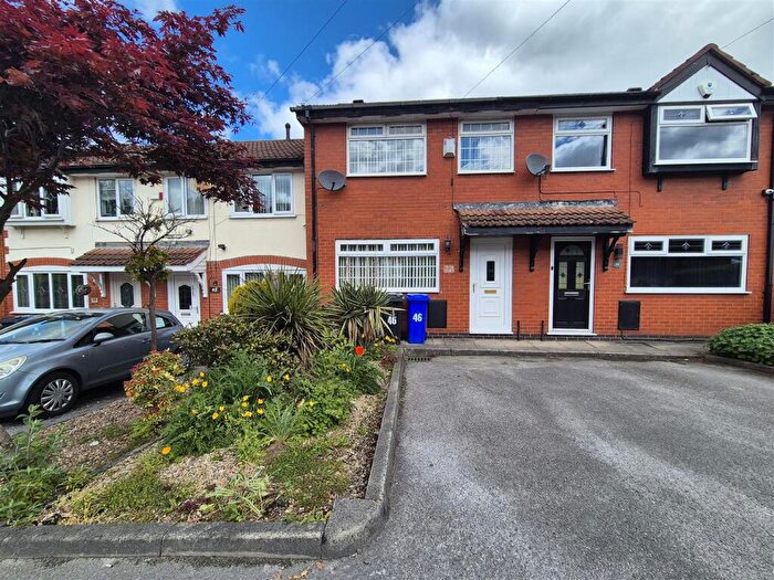 3 Bedroom Terraced House To Rent In St. Marks Street, Dukinfield, SK16