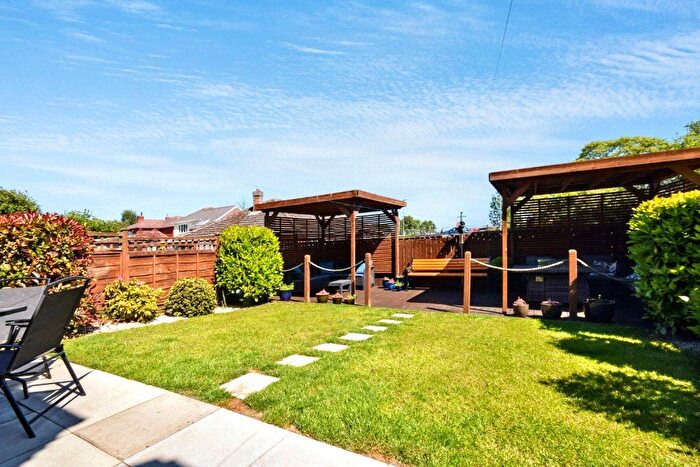 3 Bedroom Detached House For Sale In Victoria Gardens, Normanton, Wakefield, WF6