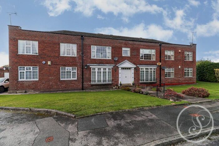 2 Bedroom Flat To Rent In Sandmoor Mews, Alwoodley, Leeds, LS17