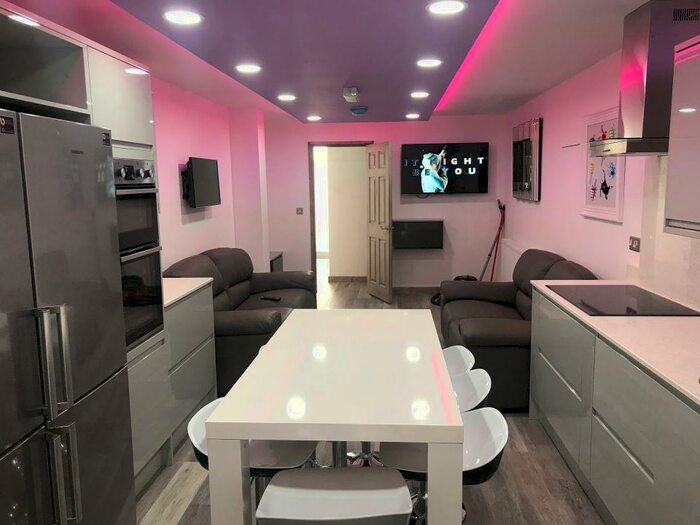 6 Bedroom Terraced House To Rent In Hubert Road, Selly Oak, Birmingham, B29