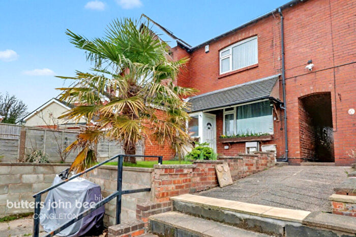 3 Bedroom Town House For Sale In Wedgwood Lane, Gillow Heath, ST8