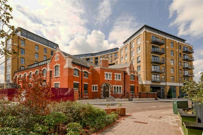 2 Bedroom Flat To Rent In Brook Street, Kingston Upon Thames, KT1