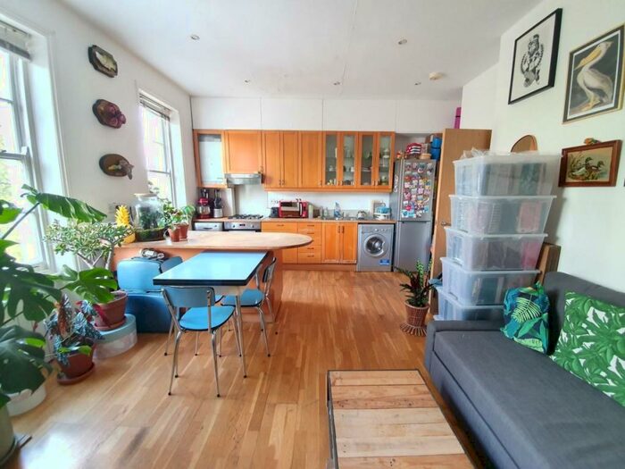 1 Bedroom Flat To Rent In Murray Street, Camden, NW1