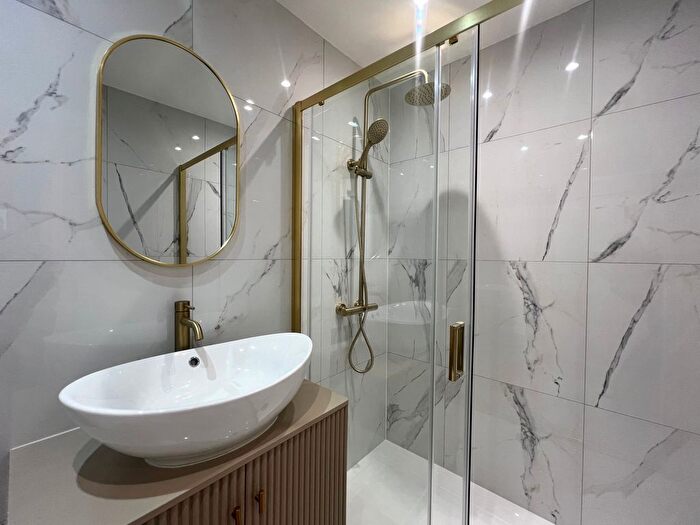 1 Bedroom Flat To Rent In Dorchester Road, Weymouth, DT4