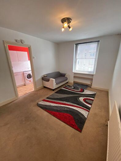 1 Bedroom Flat To Rent In Crowndale Road, London, NW1