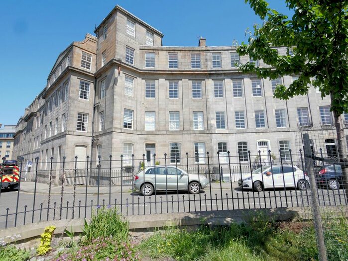 2 Bedroom Flat To Rent In Gardners Crescent, West End, Edinburgh, EH3