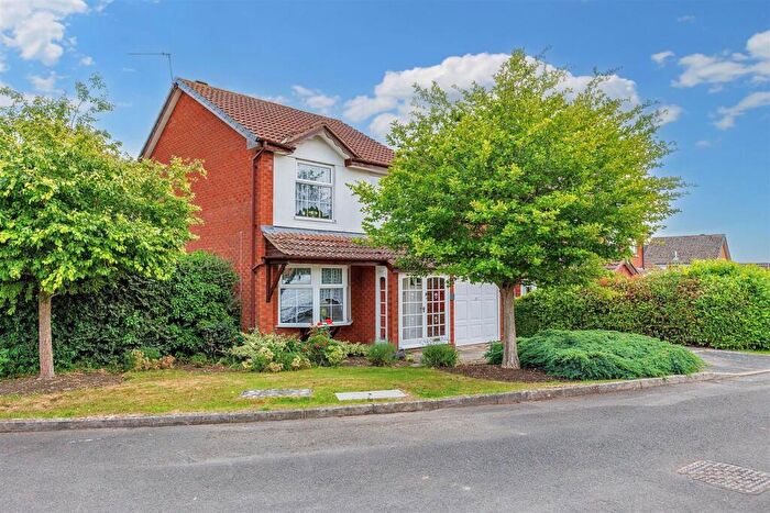 3 Bedroom Detached House For Sale In The Hobbins, Shipston-On-Stour, CV36