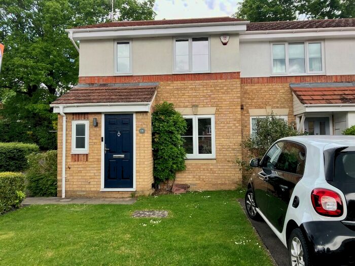 3 Bedroom End Of Terrace House To Rent In Bell View, St. Albans, Hertfordshire, AL4