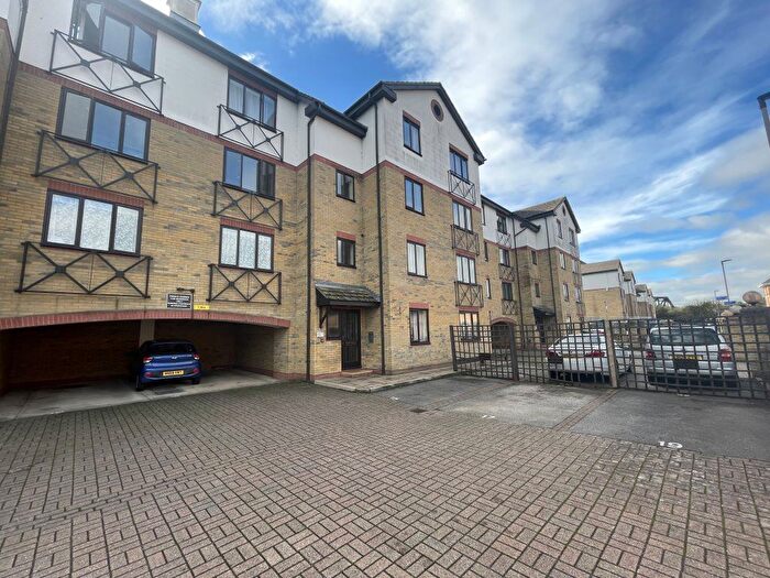 2 Bedroom Flat To Rent In Burlington House, Peterborough, PE1