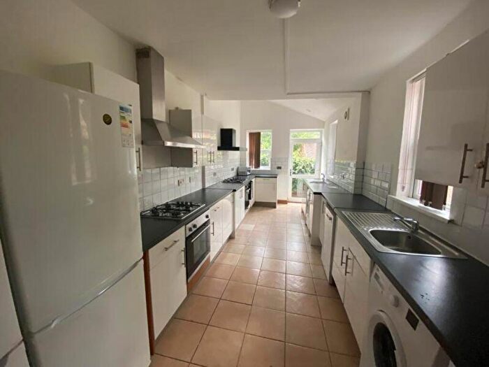 8 Bedroom House To Rent In Sherwin Grove, Nottingham, NG7