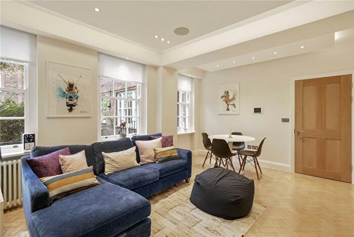 1 Bedroom Flat To Rent In Matlock Court, Kensington Park Road, London, W11