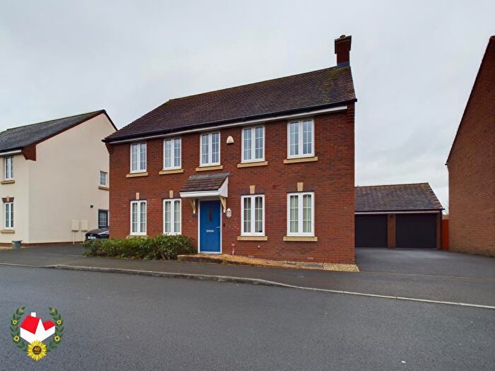 4 Bedroom Detached House To Rent In Hunts Grove Drive, Hardwicke, GL2