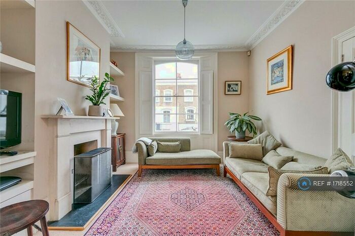 3 Bedroom Terraced House To Rent In St. Paul Street, London, N1