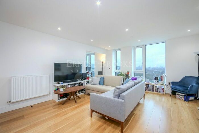 1 Bedroom Flat To Rent In Sky View Tower, High Street, Stratford, E15