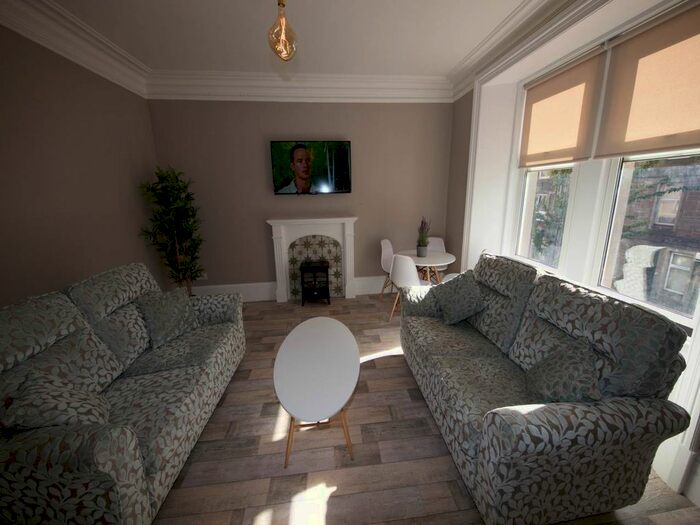 2 Bedroom Flat To Rent In Baldovan Terrace, Dundee, DD4