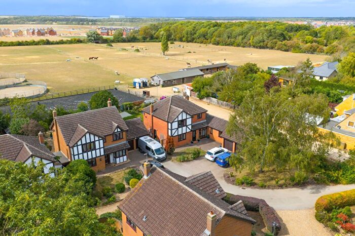 5 Bedroom Detached House For Sale In London Road, Yaxley, PE7