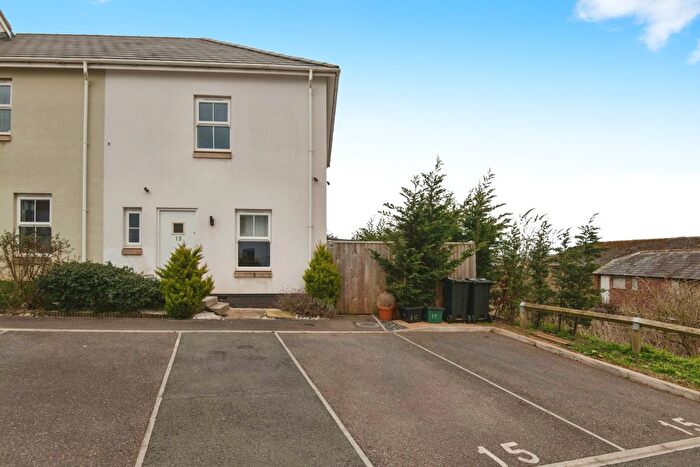 2 Bedroom Semi-Detached House For Sale In Molyneux Drive, Crediton, Devon, EX17