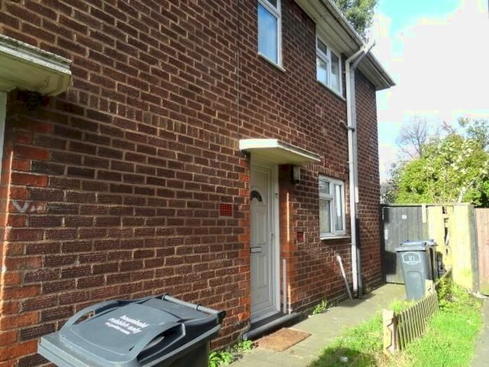 2 Bedroom Flat To Rent In Westwood Road, Birmingham, B6