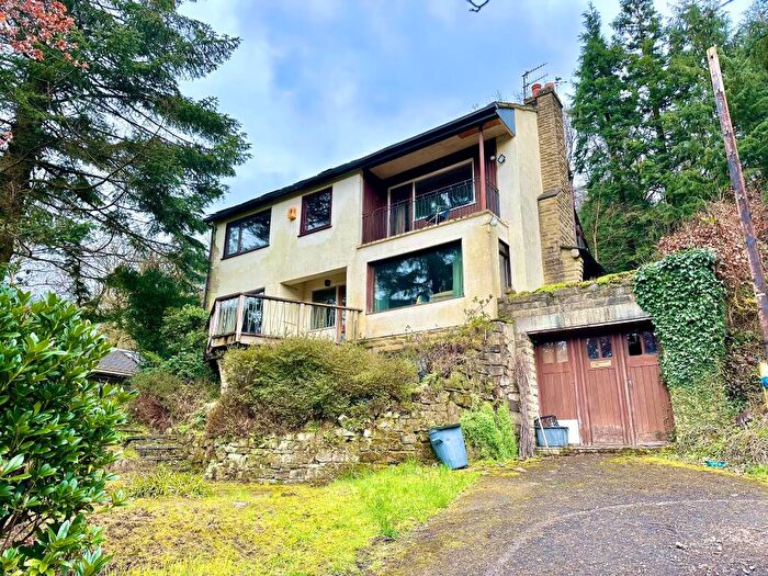 5 Bedroom Detached House For Sale In Netherclough, , Mytholmroyd, HX7