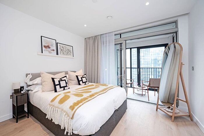 Studio To Rent In New Drum Street, Aldgate, London, E1