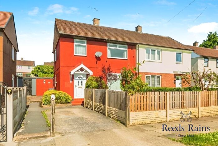 3 Bedroom Semi-Detached House To Rent In Dugdale Road, Sheffield, South Yorkshire, S5