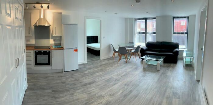 2 Bedroom Flat To Rent In Chester Gate House, Stockport, SK1