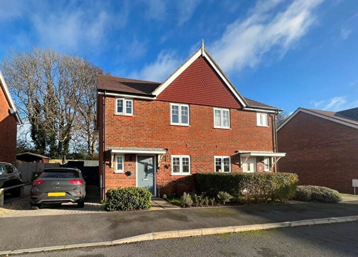 2 Bedroom Semi-Detached House For Sale In Wadebridge Rise, Medstead, Alton, GU34
