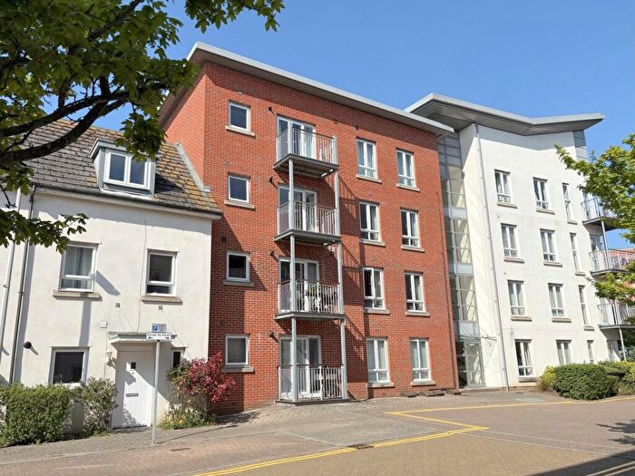 2 Bedroom Flat For Sale In Durrell Way, Poole, BH15