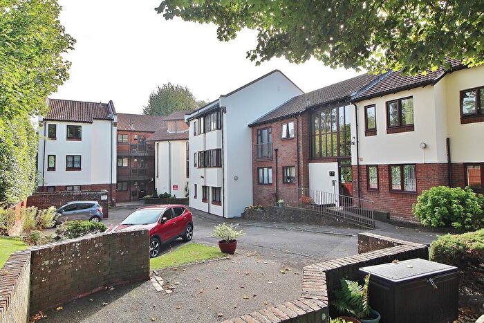 2 Bedroom Retirement Property For Sale In Stakes Road, Purbrook, PO7