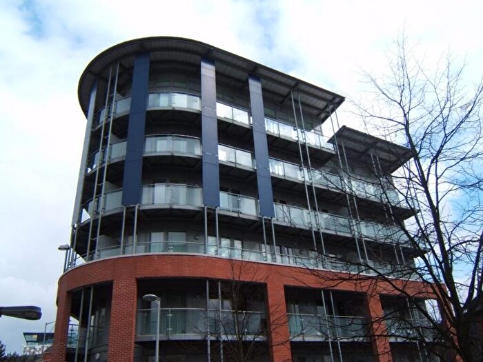 2 Bedroom Apartment To Rent In Park Central, Birmingham, B15