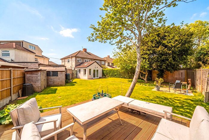 3 Bedroom Semi-Detached House For Sale In Mayfield Avenue, Worle - Amazing Garden, BS22