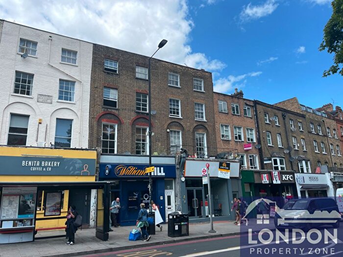4 Bedroom Flat To Rent In Upper Street, Islington, London, N1
