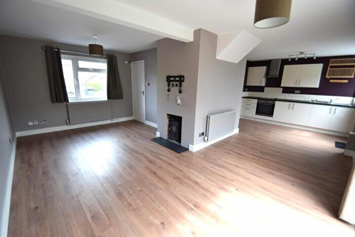 3 Bedroom Property To Rent In Tiling Road, Horfield, BS10