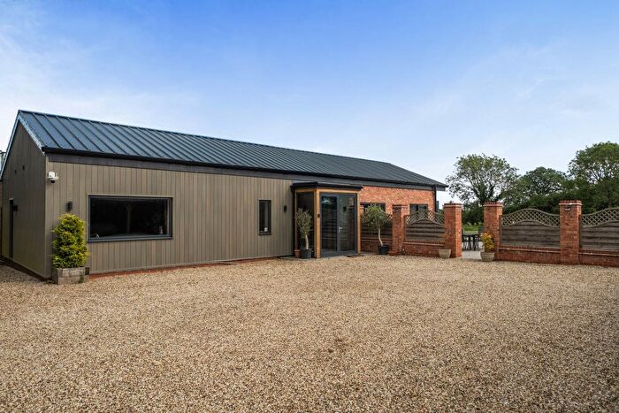 4 Bedroom Detached House To Rent In Case Lane, Five Ways, CV35