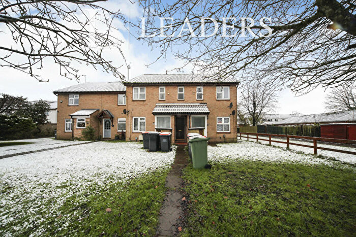 1 Bedroom Property To Rent In Constable Close -, LU5